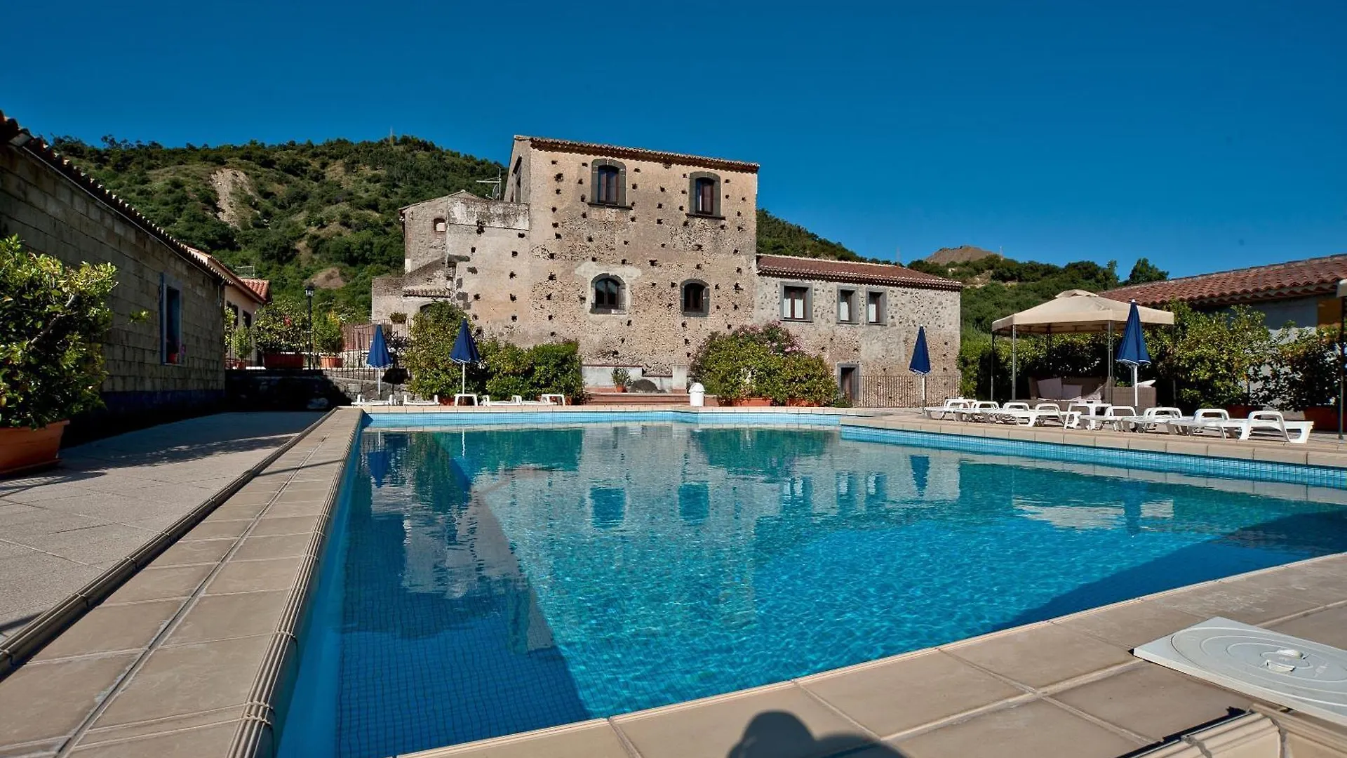 Il Borgo Country Resort Castiglione De Sicilia Italy