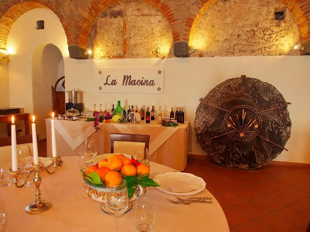 Il Borgo Country Resort Castiglione De Sicilia Country house